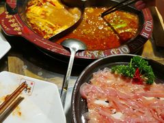 -老房老舍重庆火锅(假日城市店)