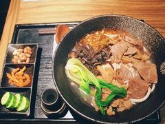 -俏湘私房菜(国贸店)