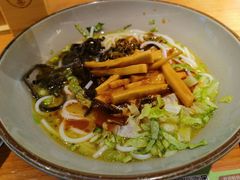 -百春原湖南牛肉粉(百联世纪店)