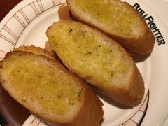 蒜香面包-斗牛士牛排(南京东路店)