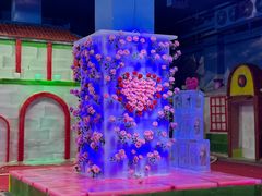 -雪山彩虹谷景区