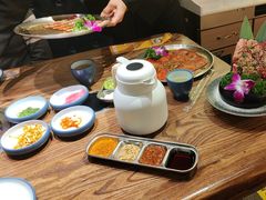 -明洞阿姨·韩式酱蟹烤肉·创意料理(三元桥店)