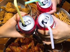 -BHC炸鸡(明洞总店)