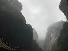 -天坑地缝国家地质公园-停车场
