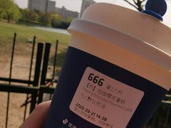 -瑞幸咖啡(怡富广场店)