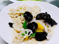 荷塘月色-东兴楼饭庄(六里桥店)
