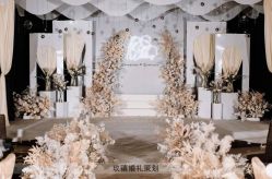 -明典婚礼策划·婚车租赁·婚纱摄影