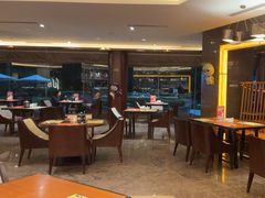 -岷山饭店-芝芝自助餐厅