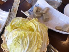 -亿诣蝎府炸酱面羊蝎子火锅(酷车小镇店)