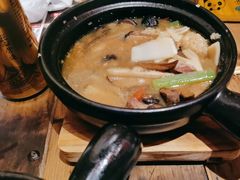 -有红鸡毛店·砂锅菜(抚琴夜市店)