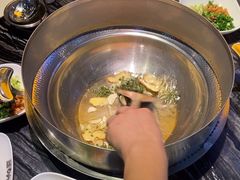 -老船舫·现做活鲜鱼馆(东郊记忆店)