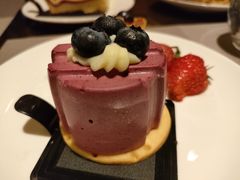蓝莓酸奶慕斯-美食汇·海鲜自助西餐厅·江门富力万达嘉华酒店