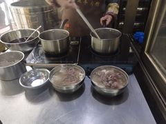 -佳荣老五生态牛肉馆