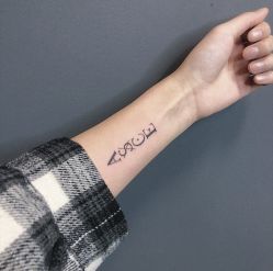 -刺客纹画纹身·洗纹身·穿孔饰品