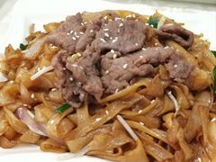 干炒牛河-鼎珑点心仔(燕塘店)