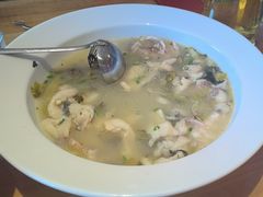 -严记小天府酸菜鱼(西四路店)