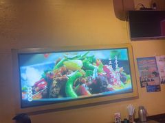 -富正毅三下锅·湘西韵味(天门山索道店)