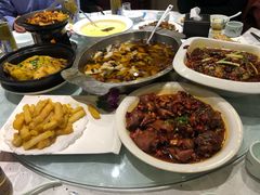 -鑫巴蜀小镇 · 水煮鱼专研店(玉桥店)