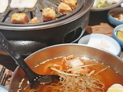 -明洞阿姨·韩式酱蟹烤肉·创意料理(三元桥店)