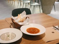 鲜菌蘑菇浓汤-乔泰勒JOETYLER西餐厅(曲江店)