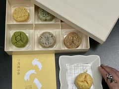 -上海来福士广场