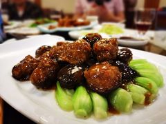 香菇肉饼-燕风楼烤鸭店(建设总店)