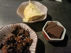 -铭牛烧肉·和牛海鲜自助(高新月牙湖店)