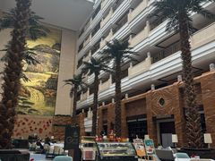 -西安唐隆国际酒店(大雁塔大唐不夜城店)