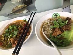 吴川辣鸡粉-吴一川韭香粉皮(丽香苑分店)