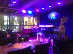 -莉莉家的音乐花园餐吧(航空路店)