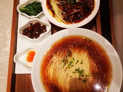 -松鹤面馆·古法焖肉面(观前店)