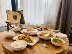 -悟空山宿陨石私汤温泉酒店(神舟大道地铁站店)