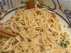 -陇上秦轩西安biangbiang面(朝龙汇店)