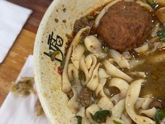 -任记七中刀削面(总店)