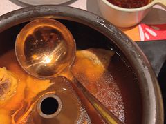 -云海肴·汽锅鸡·云南菜(天山百盛优客店)