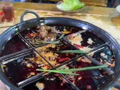 牛油锅底-正南齊北重庆老火锅(光华村直营店)