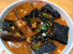 -龙巢盱眙龙虾·牛蛙·烧烤宵夜(八卦岭店)