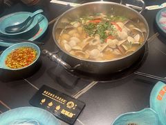 -老城鲜·小海鲜贝贝煲火锅(壹方城店)