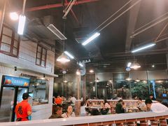 大堂-憨铁匠老火锅(龙岗万科里店)