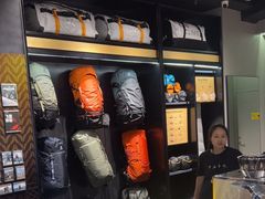 -凯乐石KAILAS(万国奥特莱斯店)