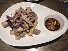 剔骨肉拌茄子-隆喜元鱼汤包·海鲜(中联广场店)