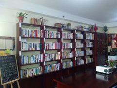 android_upload_pic-武汉境自在書店