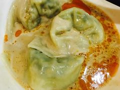 拌馄饨-潘国仙耳光馄饨(黄家阙路店)