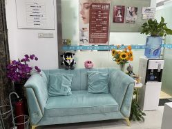 -金品苗方专业祛痘中心