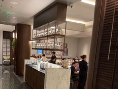 -鼎鼎香·港式火锅(北京SKP店)