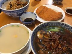 -沪西老弄堂面馆(定西路店)