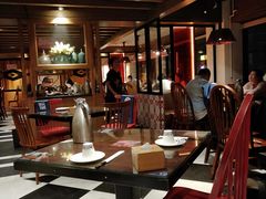 大堂-江边城外烤全鱼(方庄时代购物中心店)