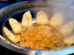 锅贴-三里屯土灶炖公鸡地锅鸡(江东店)