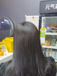 -藤野造型烫染·漂发