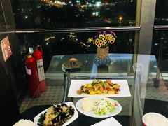 -天塔旋转餐厅